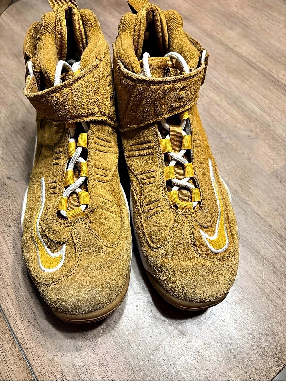 Nike Air More Uptempo High-Top Sneakers in Brown & White US 7Y